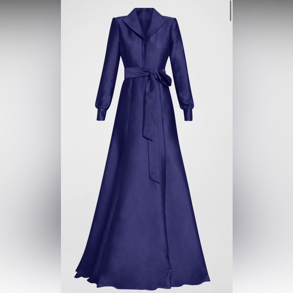 BADGLEY MISCHKA
Tie-waist Shimmer Jacquard Shirt Gown In Navy